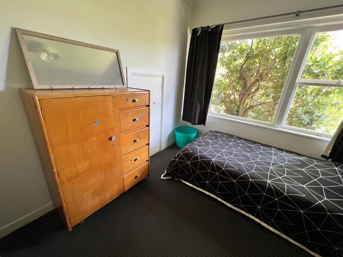 Single Room #1 Or #3 - Homestay Family Home - No Breakfast Hamilton Kültér fotó